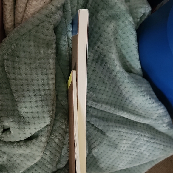 Canson XL and Strathmore Watercolor Pad - Picture 2 of 3